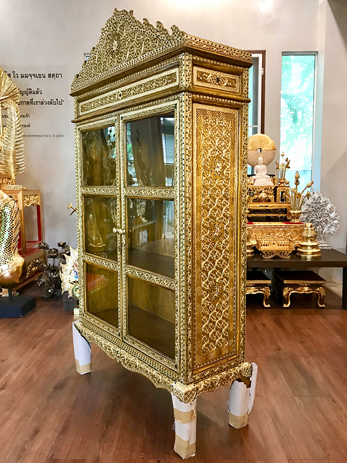 ตู้พระไตรปิฎกสีเหลือง สำหรับใส่หนังสือพระไตรปิฎก ภาษาไทย ราคา 9500
