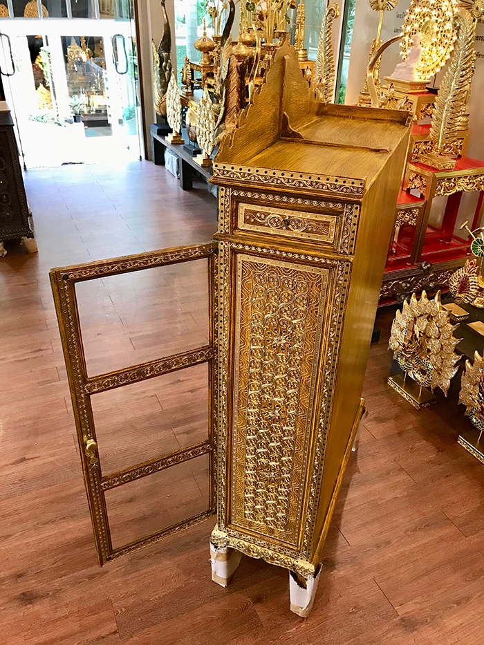 ตู้พระไตรปิฎกสีเหลือง สำหรับใส่หนังสือพระไตรปิฎก ภาษาไทย ราคา 9500
