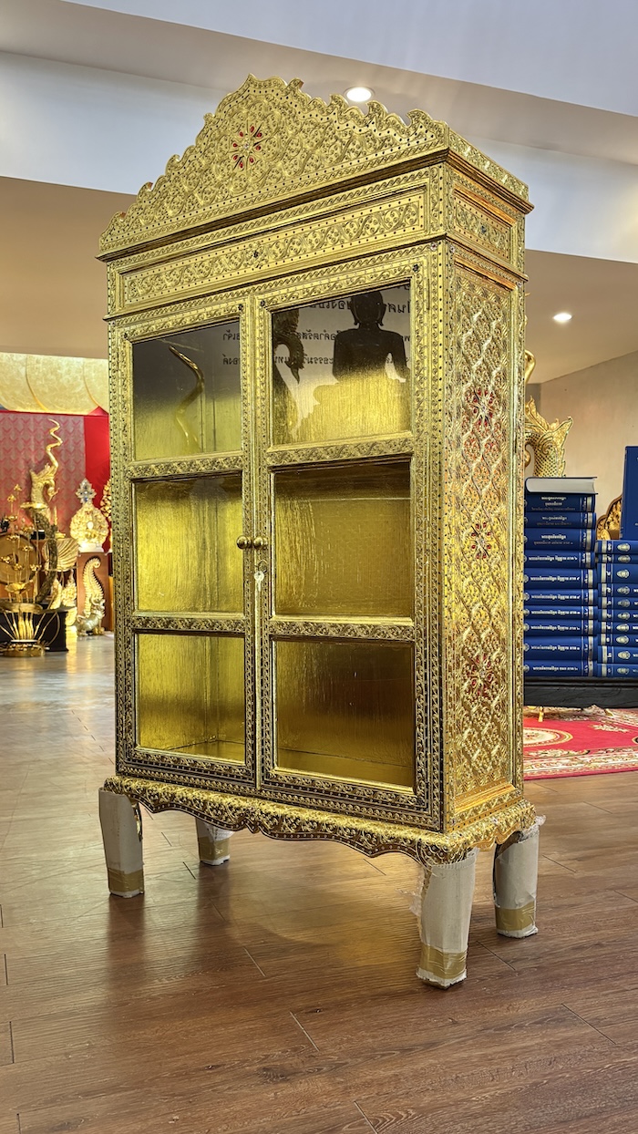 ตู้พระไตรปิฎก ทรงตรง ประดับจั่วด้านบน ตู้พระไตรปิฎก ทรงตรง ประดับจั่วด้านบน