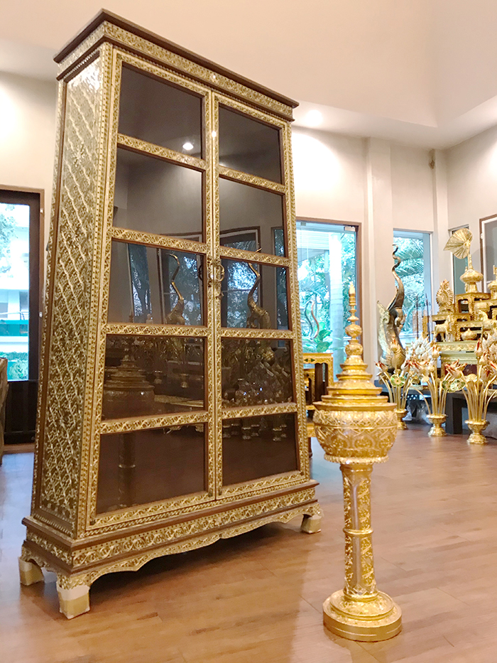 ตู้พระไตรปิฎกไม้สัก จากศูนย์จัดส่งพระไตรปิฎกทั่วไทย ตู้พระไตรปิฎกไม้สัก จากศูนย์จัดส่งพระไตรปิฎกทั่วไทย