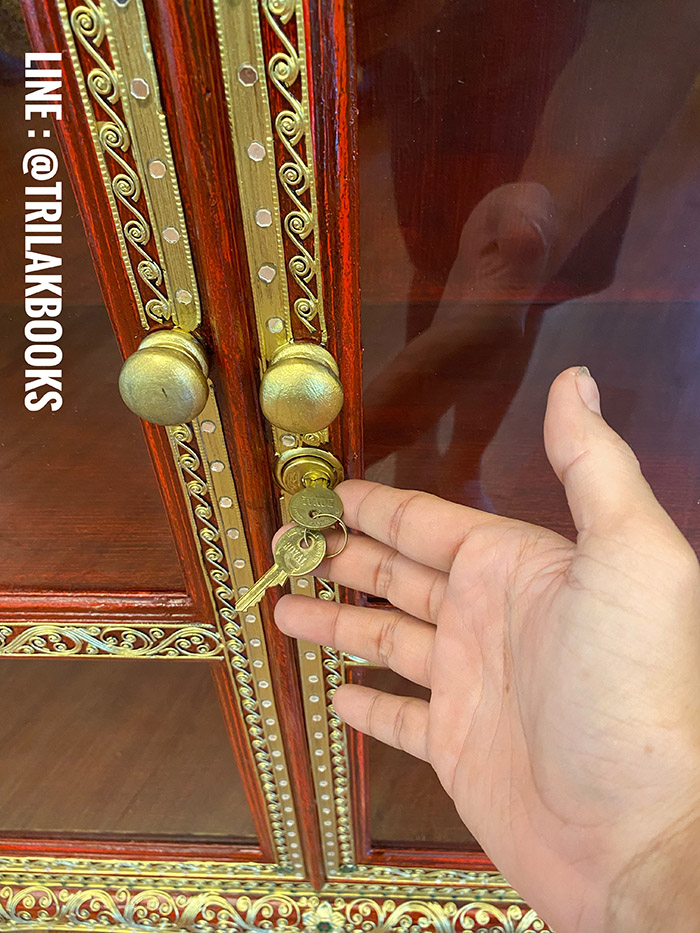 ตู้พระไตรปิฎกสีแดงประดับจั่วด้านบน สำหรับใส่หนังสือพระไตรปิฎก 45 เล่มภาษาไทย
ราคาตู้พระไตรปิฎก 9,500.- ตู้พระไตรปิฎกสีแดงประดับจั่วด้านบน สำหรับใส่หนังสือพระไตรปิฎก 45 เล่มภาษาไทย
ราคาตู้พระไตรปิฎก 9,500.-